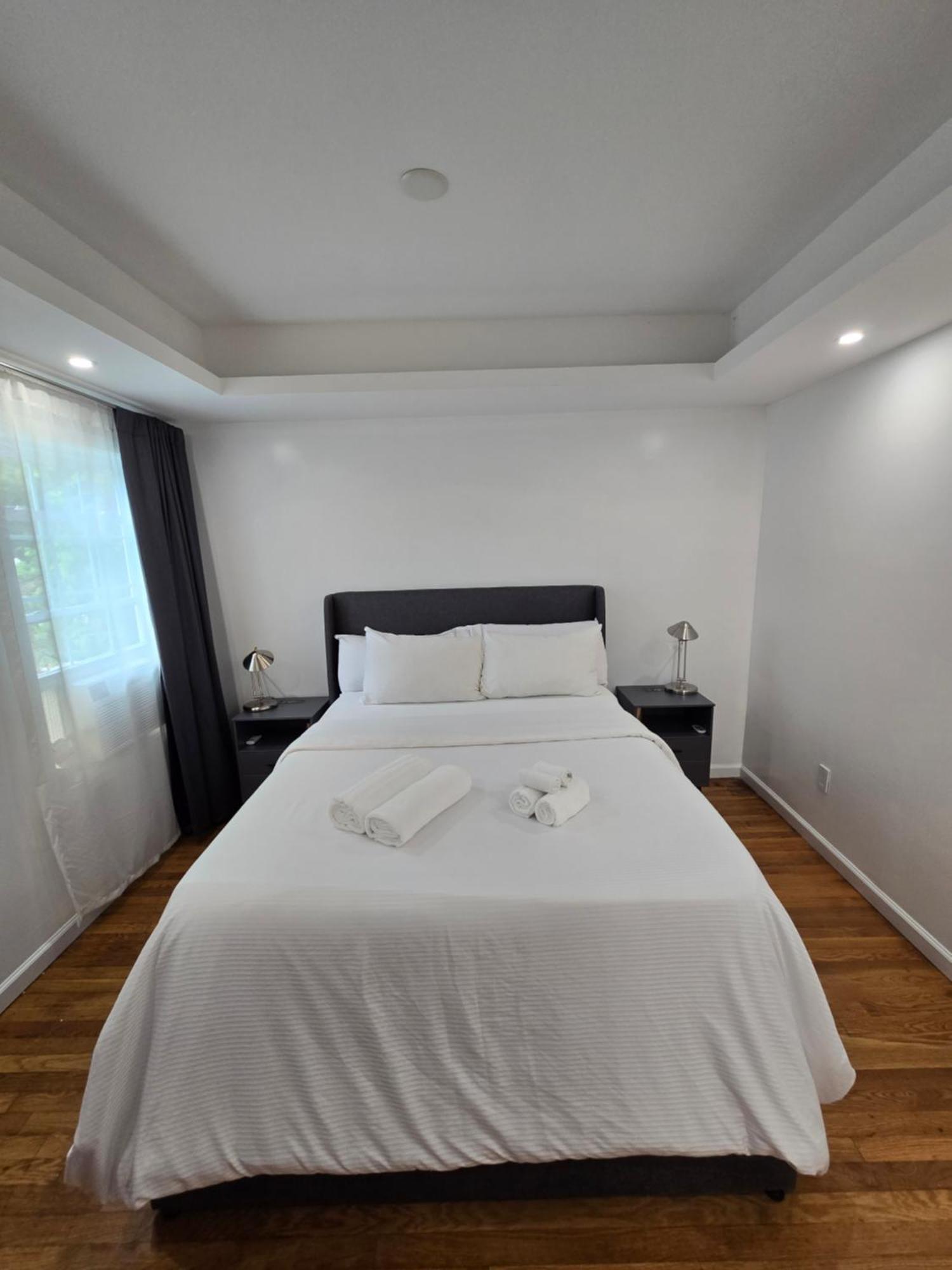 Beautiful Boston Bedroom - New Renovation 外观 照片